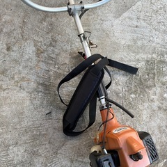 タナカ　刈り払い機　実働品の画像