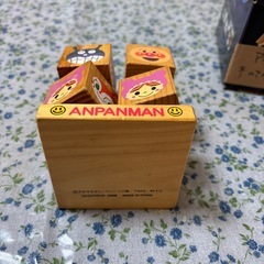 アンパンマンキューブ？積木の画像