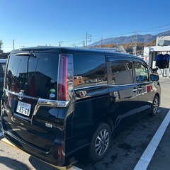 トヨタ 後期型 エスクァイア ハイブリッド　令和2年 4万キロの画像