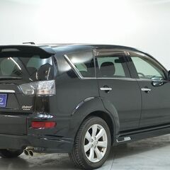 🌟❤️頭金0円は素敵すぎ❤️🌟三菱 アウトランダー 　ローデスト　２４Ｇの画像