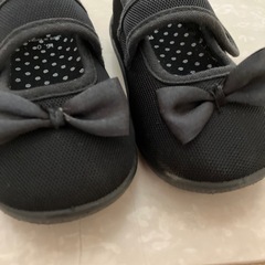ブラックリボン付きバレエシューズ 15㎝の画像