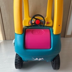 little tikes 自動車　大型遊具の画像
