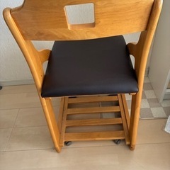 美品　子供用チェアーの画像