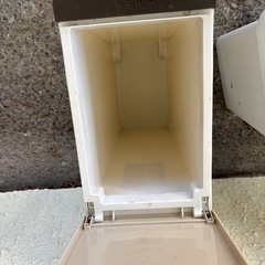 ミニゴミ箱の画像
