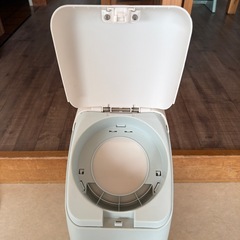 アップリカ　おむつゴミ箱　　ニオイポイの画像