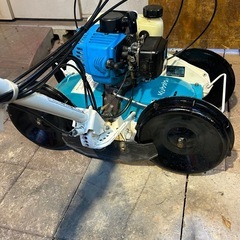 実働中古品/整備済農機具【クボタ 自走草刈機　カルモGC-K300 4WD】引き取り希望🙇‍♂️の画像