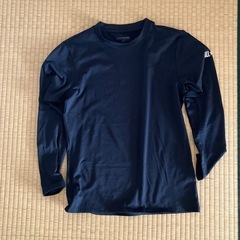 Mサイズのサッカーのアンダーシャツの画像