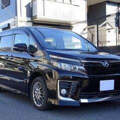 車検9年2月28日 28年式 ヴォクシー ハイブリッドZS セーフティセンス 衝突軽減ブレーキ ナビ フルセグTV Bluetooth バックモニター 両側パワスラ スマートキー LEDライト LEDフォグ ETCの画像