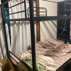 2段ベッドの画像