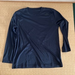 Mサイズのサッカートレーニングシャツの画像