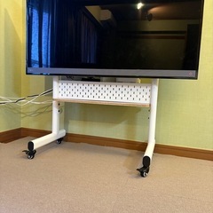 テレビスタンド ホワイトの画像