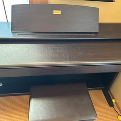 電子ピアノの画像