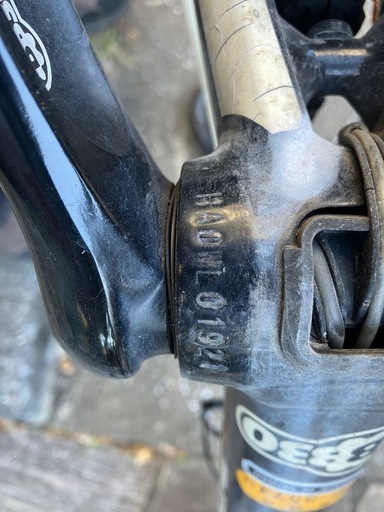 Cannondale Synergist ロードバイク　スタンド付き