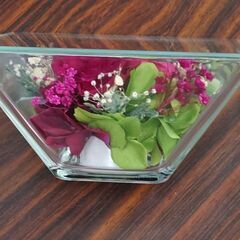 プリザーブドフラワー　　ドライフラワー　　～花が最も綺麗な瞬間をガラスに閉じ込めたドライフラワーギフト～の画像