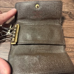 VUITTONキーケースの画像