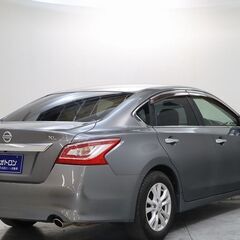 日産のミドルセダン！運転しやすいですよ！の画像