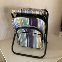 保冷バッグ　折りたたみイスつきの画像