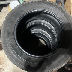 組込工賃込み205/65r15スタッドレス
の画像