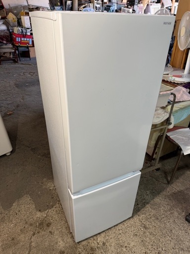 YAMADA SELECT ヤマダ電機 2ドア 冷蔵庫 (179L・右開き) YRZ-F17H1 ホワイト 霜取り不要 庫内LED灯