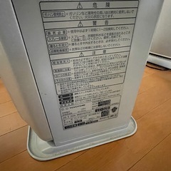 石油ファンヒーター　暖房器具　すぐ使えますの画像