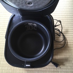 炊飯器の画像