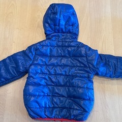 トミカ　中綿ジャケット　110
センチの画像