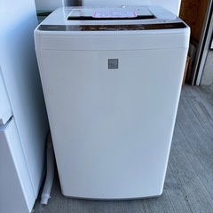 まだまだ使えます‼️5.0kg洗濯機✨️1km圏内配送･設置無料🚚AQUAホワイト×ブラックAQW-S5E3(KK)アクア2015年製の画像