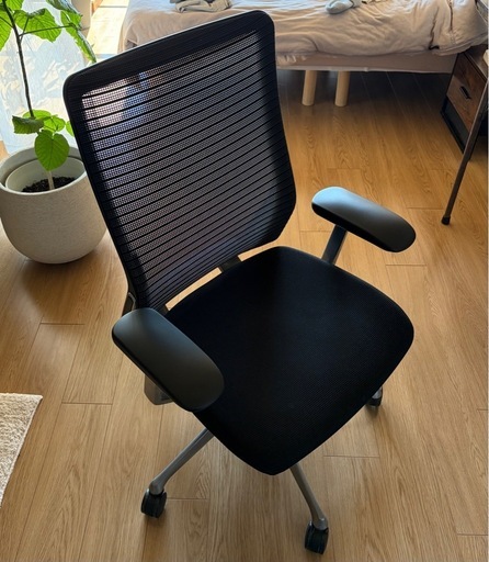 オカムラ　コーラルチェア　ハイバック