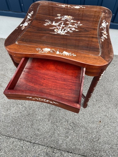 螺鈿細工 テーブル 引出し付き 工芸品