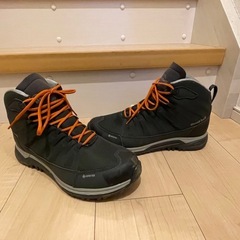 男性用 mont-bell モンベル GORE-TEX ゴアテックス トレッキングシューズ　27cm
 の画像