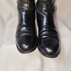 かかとの低い　ロングブーツ(乗馬ブーツ)の画像
