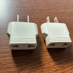 海外対応プラグの画像