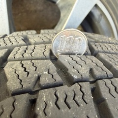 ダンロップ　
スタッドレスタイヤ　155/65R 14の画像