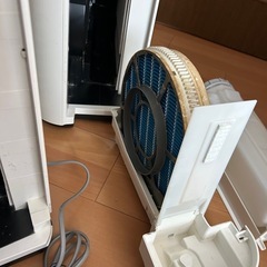 シャープ プラズマクラスター 空気清浄加湿器  2個セットの画像