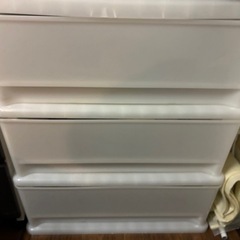 【無料】リビングチェスト収納　引出しの画像