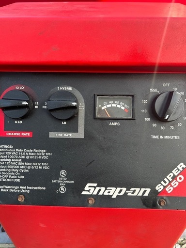 スナップオン　バッテリー充電器