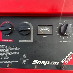 スナップオン　バッテリー充電器の画像