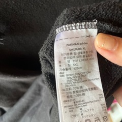 処分価格　アディダス  パーカーの画像