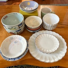 食器いろいろ【無料】の画像
