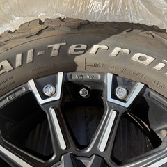 グッドリッチタイヤホイールセット17インチの画像