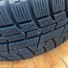 プリウス50後期　スタッドレスタイヤ４本セットの画像