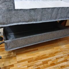 ベビーベッドの画像