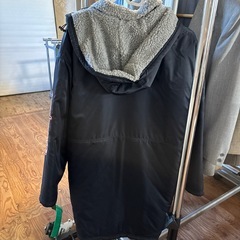 Champion💙ベンチコート👕裏ボア‼️MサイズⓂ️刺繍ロゴチャンピオンネイビー紺上着洋服ジャケット冬用の画像