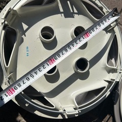 カー用品　ホイールカバー
の画像