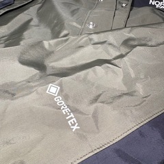 人気秋冬！THE NORTH FACE GORE-TEX マウンテンパーカー の画像