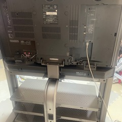 SHARP AQUOS 液晶カラーテレビ 2004年製 ジャンクの画像