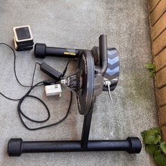 【ロードバイク用品】スマートローラーThinkRiderの画像