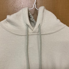 プルオーバーパーカーの画像