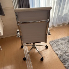 イームズ アルミナムチェア（リプロダクト）ハイバック／ホワイトの画像