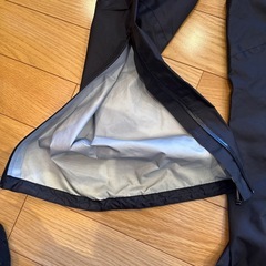 mont-bell ストームクルーザーパンツ　レインパンツの画像